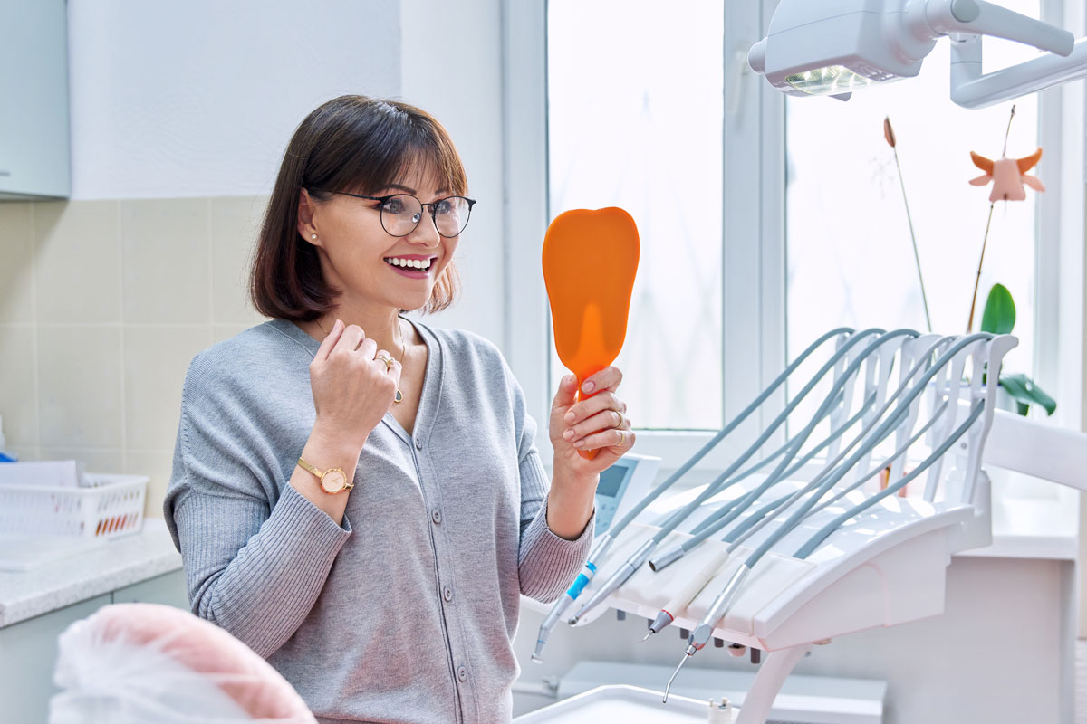 Media de viață: cât rezistă un implant dentar Bredent